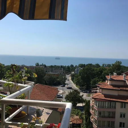 Buongiorno Garden Apartment Varna